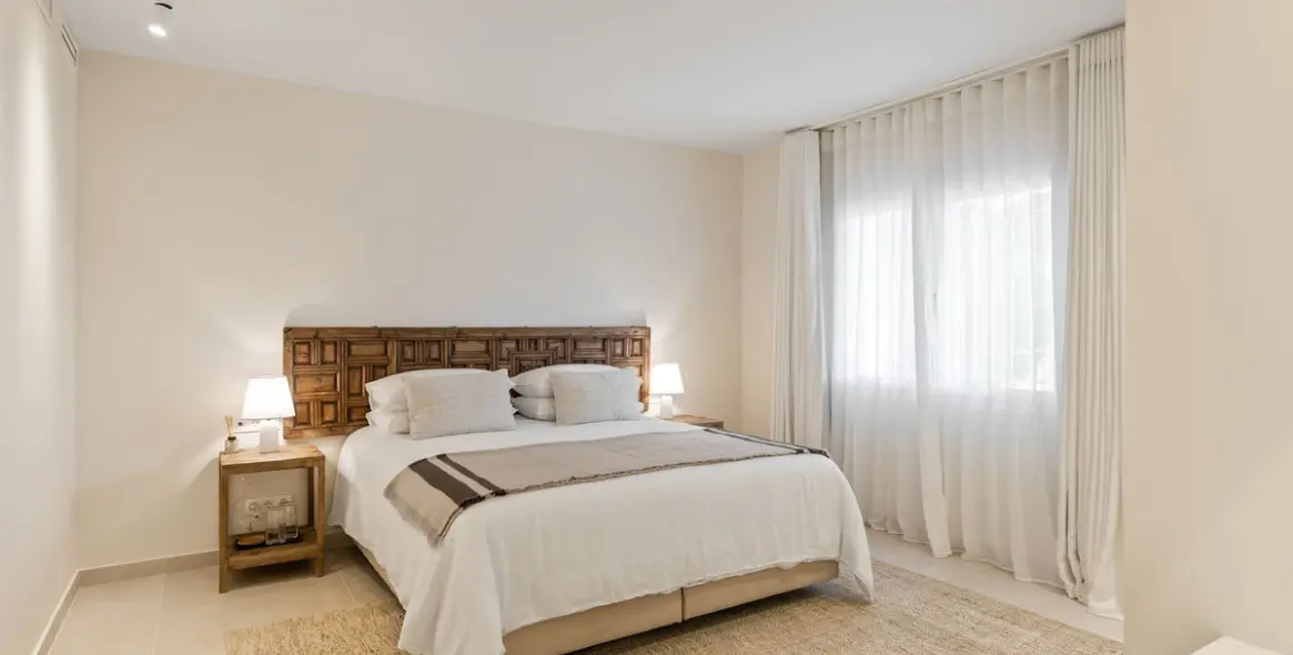 Venta de villa independiente en Hacienda Las Chapas 19