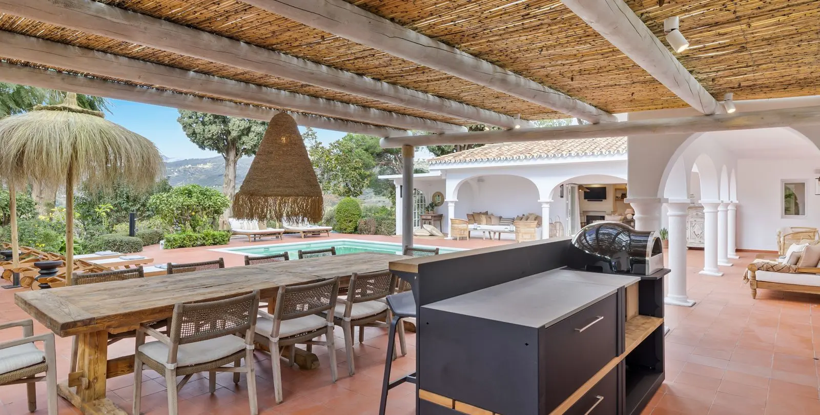 Продажа  отдельно стоящей виллы в Marbella 2