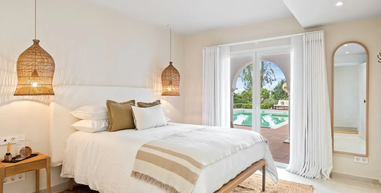 Продажа  отдельно стоящей виллы в Marbella 16