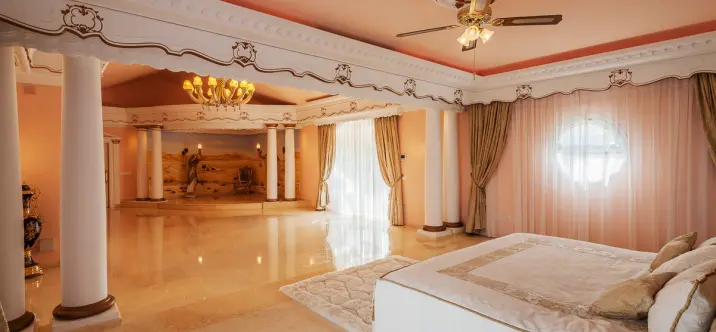 Venta de villa independiente en Sotogrande Alto 3