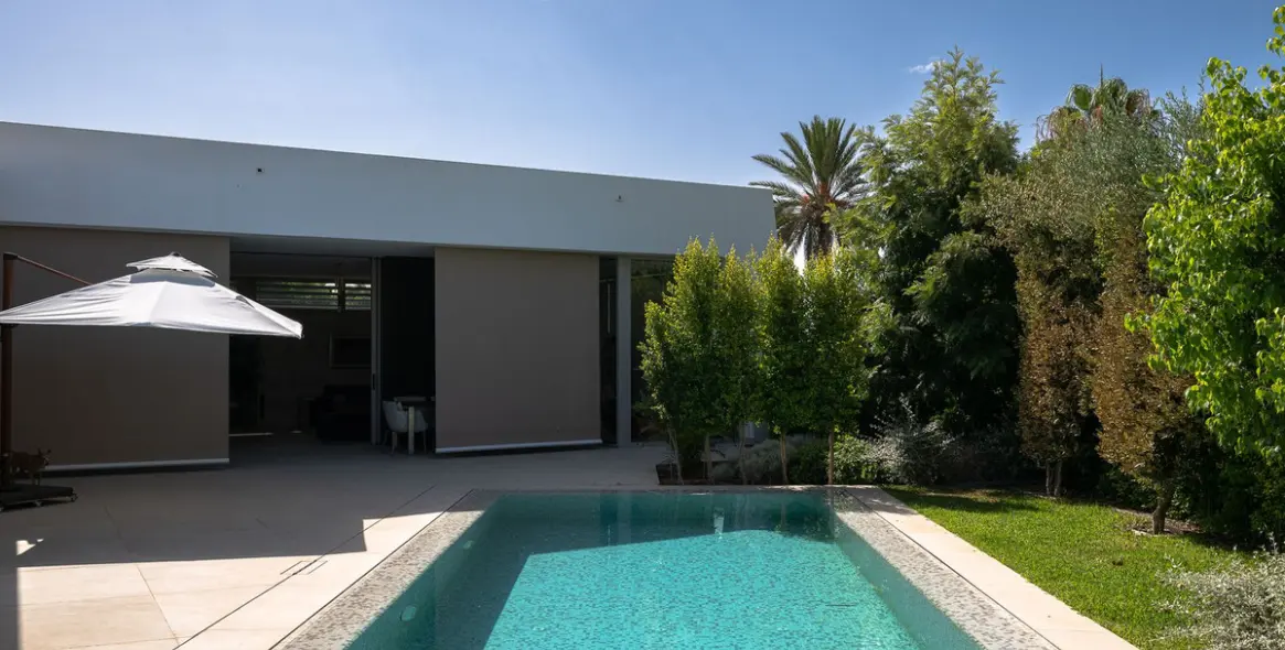 Venta de villa independiente en Marbesa 15