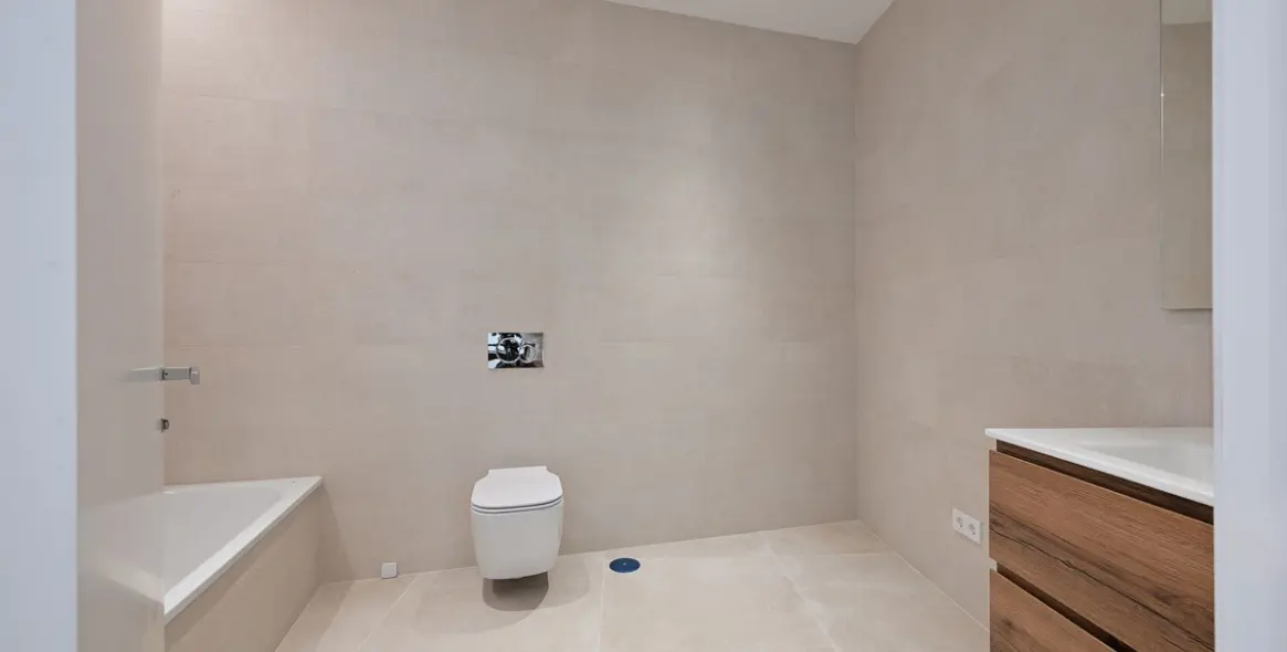 Продажа  отдельно стоящей виллы в Marbesa 41