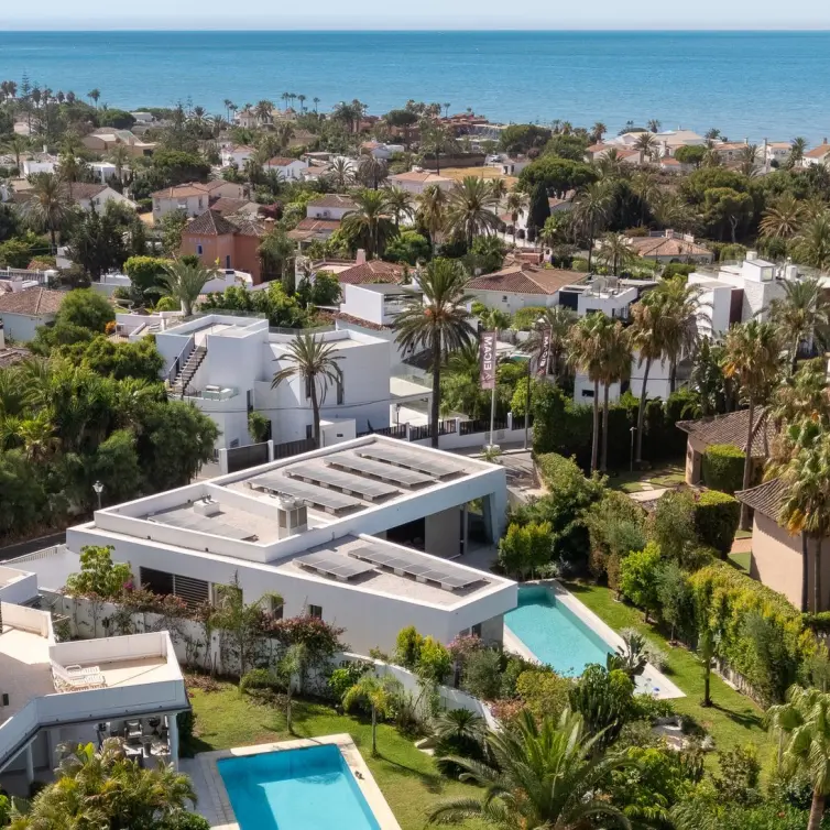 Sale of detached villa in Marbesa