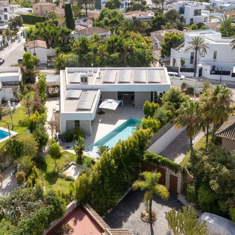Sale of detached villa in Marbesa