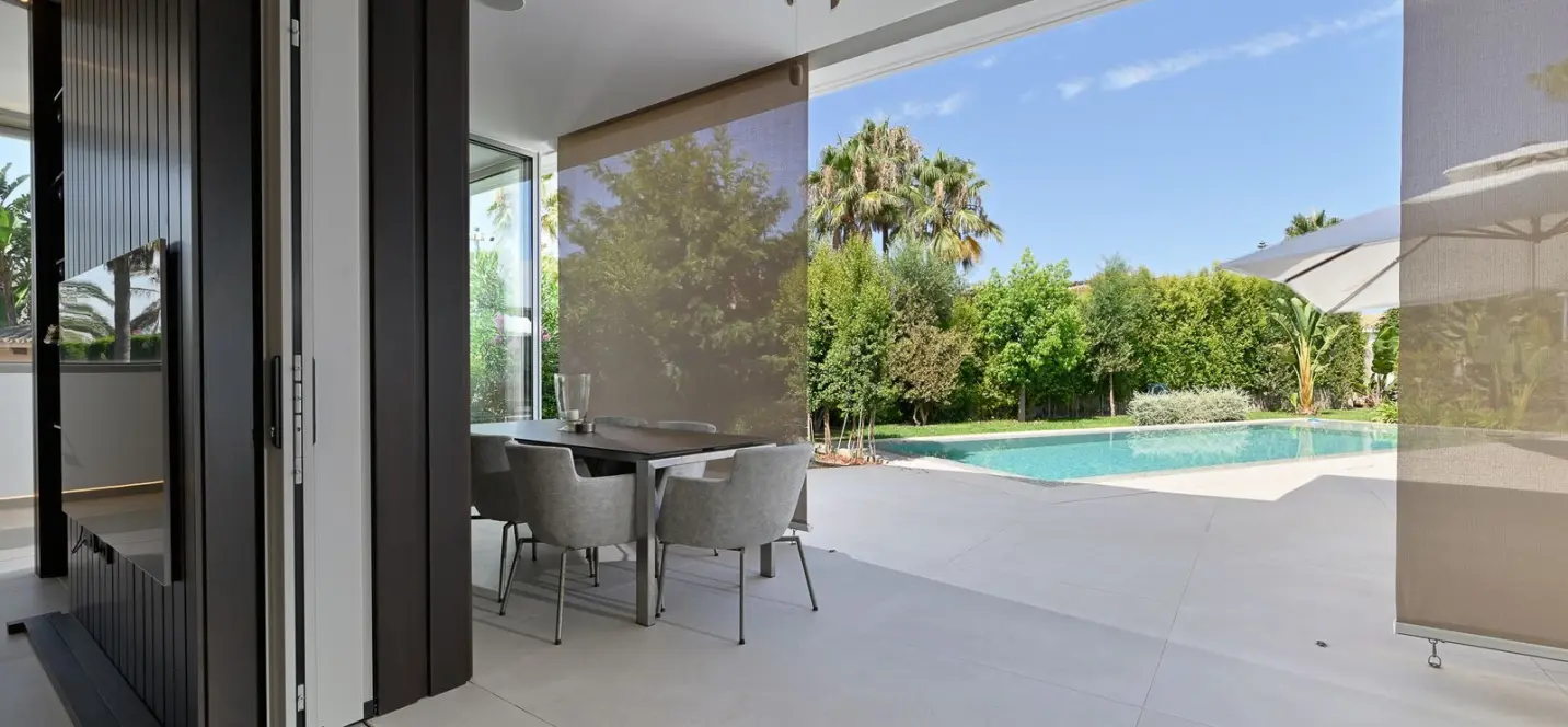 Sale of detached villa in Marbesa 2