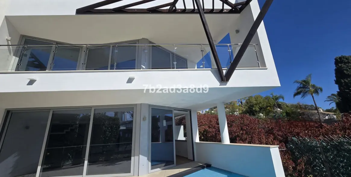 Venta de casa pareada en The Golden Mile 2