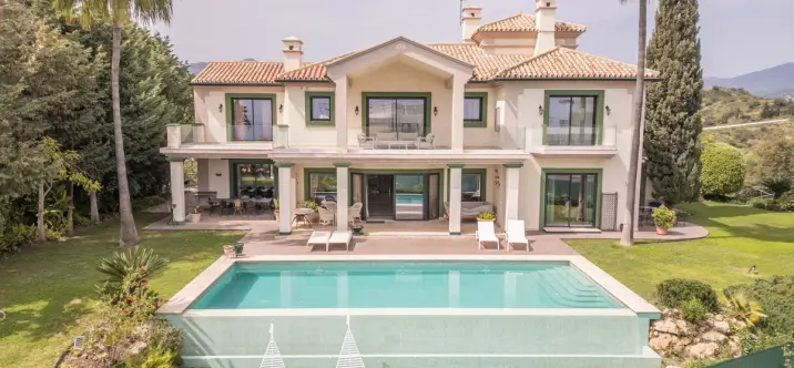 Долгосрочная аренда  отдельно стоящей виллы в Selwo 0