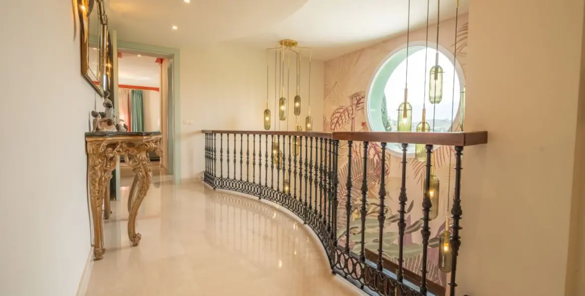 Долгосрочная аренда  отдельно стоящей виллы в Selwo 16