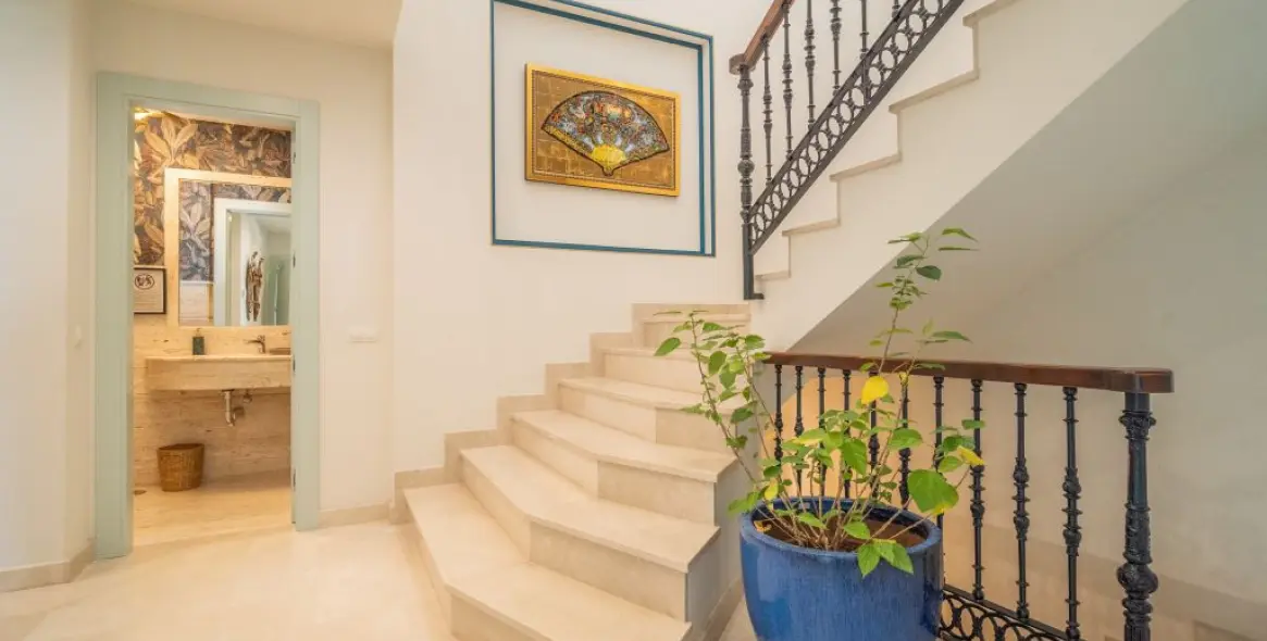 Долгосрочная аренда  отдельно стоящей виллы в Selwo 17