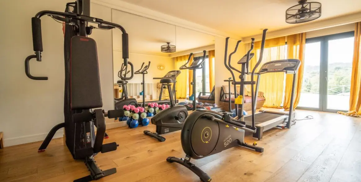 Долгосрочная аренда  отдельно стоящей виллы в Selwo 19