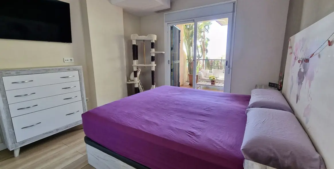 Sale of ground floor apartment in Riviera del Sol 19