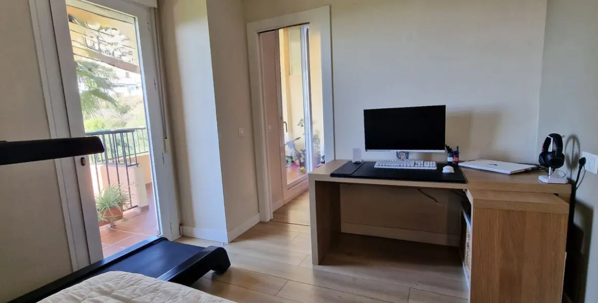 Продажа апартаментов на первом этаже в Riviera del Sol 23