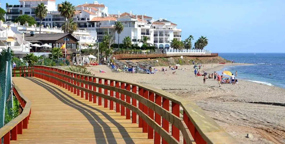 Продажа апартаментов на первом этаже в Riviera del Sol 31