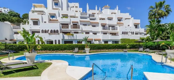 Sale of ground floor apartment in Selwo 0