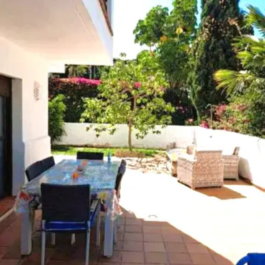 Sale of ground floor apartment in Selwo