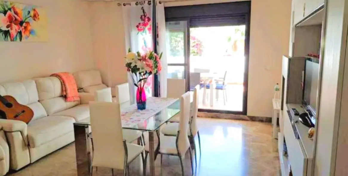 Sale of ground floor apartment in Selwo 6