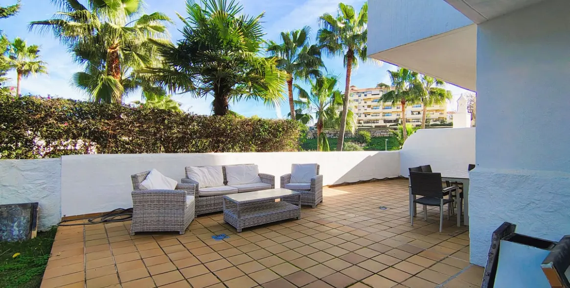 Sale of ground floor apartment in Selwo 14