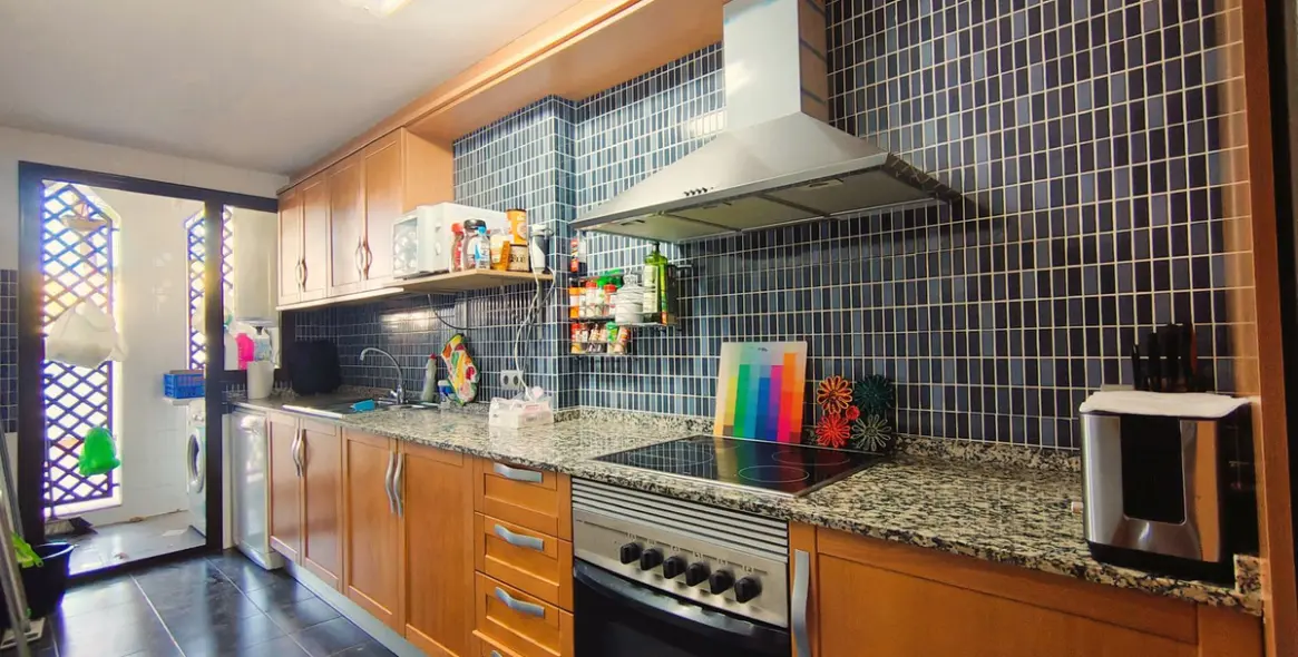 Sale of ground floor apartment in Selwo 18