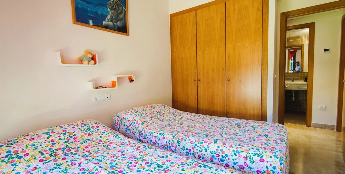 Sale of ground floor apartment in Selwo 20