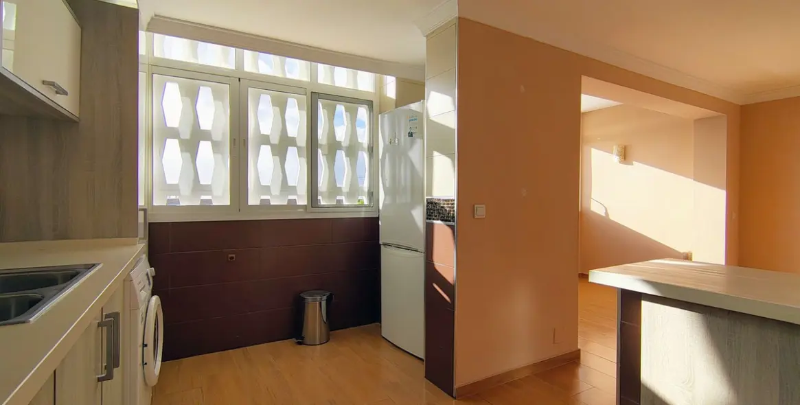 Sale of middle floor apartment in San Pedro de Alcántara 7