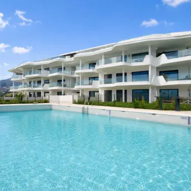 Sale of ground floor apartment in Fuengirola