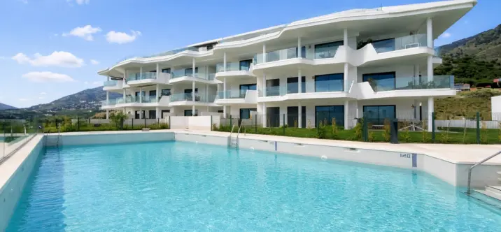 Sale of ground floor apartment in Fuengirola 0