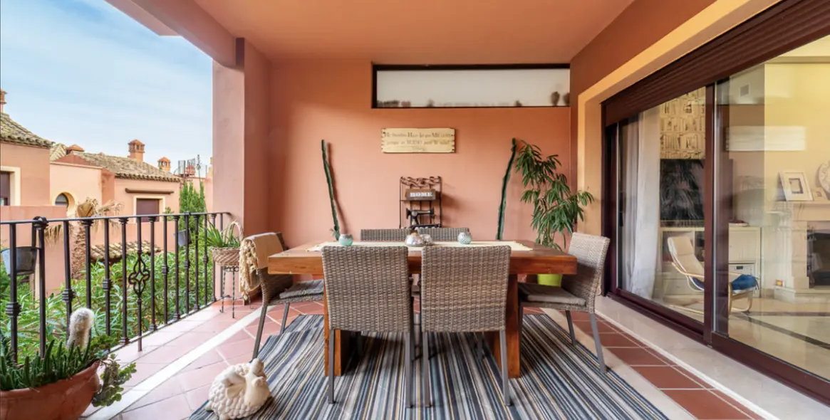 Продажа дома на две семьи в Estepona 20