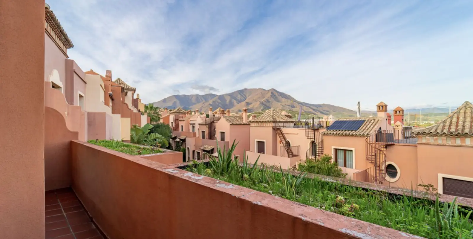 Sale of semi-detached house in Estepona 21