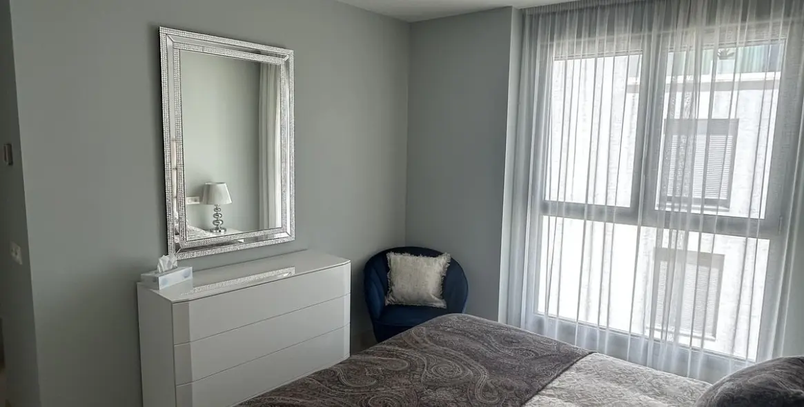 Venta de apartamento en planta media en Calanova Golf 11