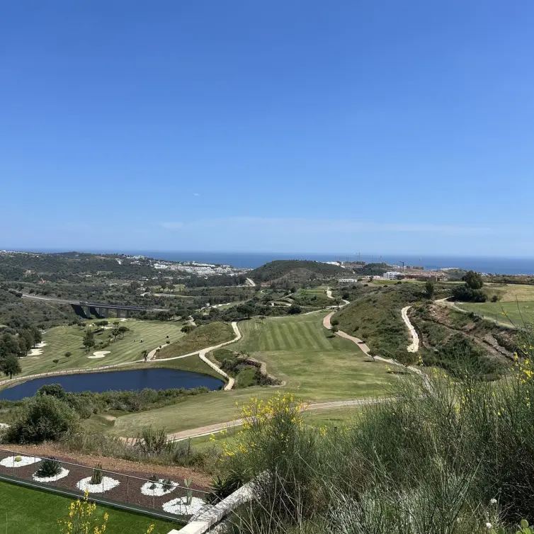 Продажа апартаментов на среднем этаже в La Cala de Mijas