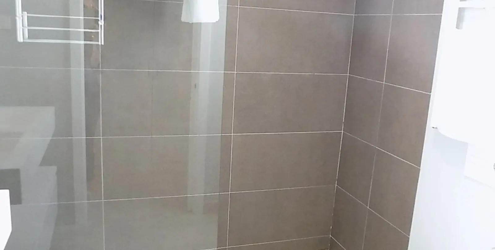 Sale of middle floor apartment in La Cala de Mijas 17