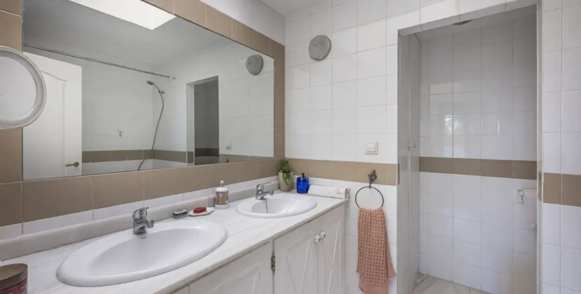 Venta de casa pareada en Guadalmina Alta 2