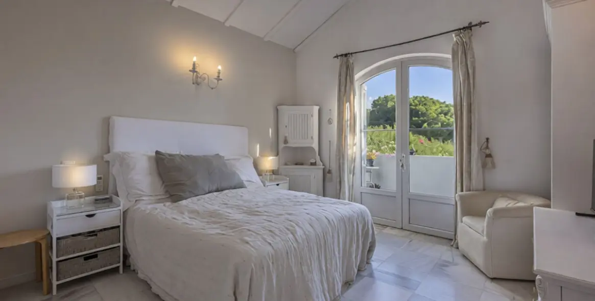 Venta de casa pareada en Guadalmina Alta 5