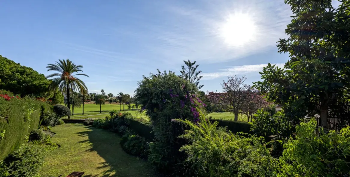 Venta de casa pareada en Guadalmina Alta 15