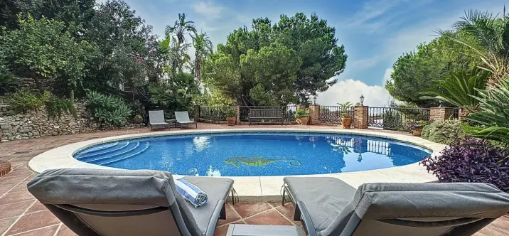 Venta de villa independiente en Mijas 1