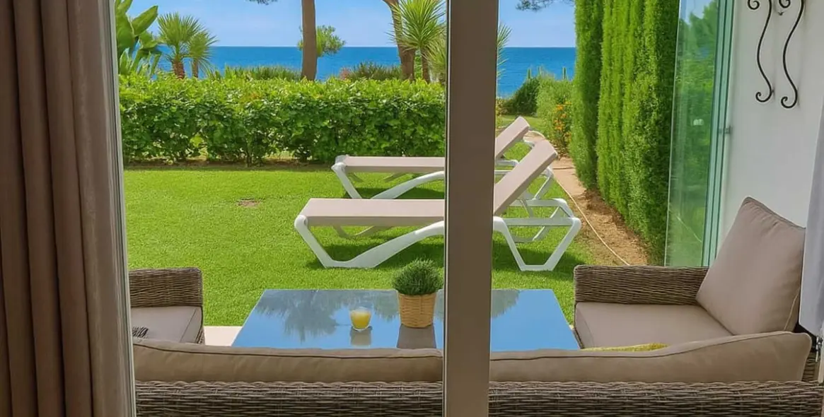 Venta de apartamento en planta baja en Calahonda 11