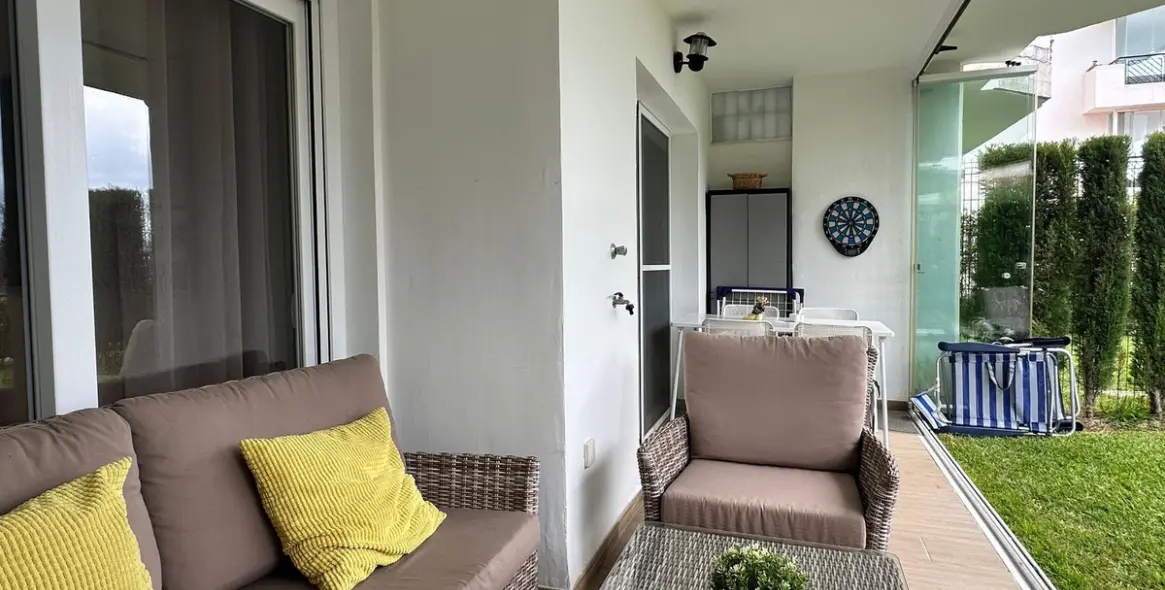 Продажа апартаментов на первом этаже в Calahonda 38