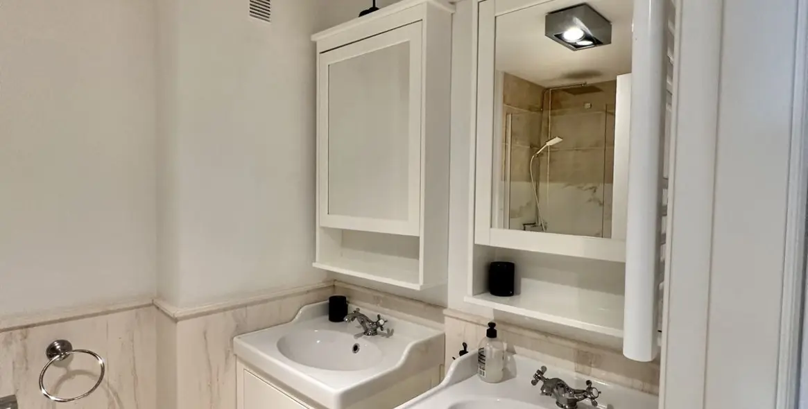 Venta de apartamento en planta baja en Calahonda 36