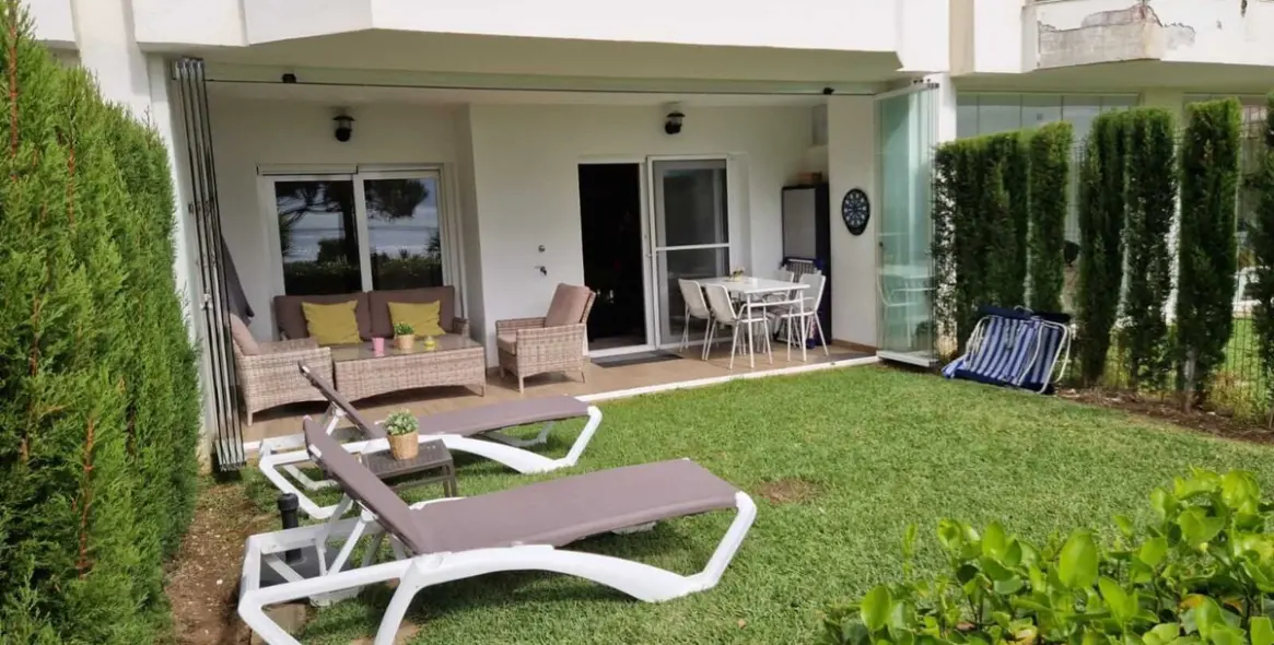 Venta de apartamento en planta baja en Calahonda 56
