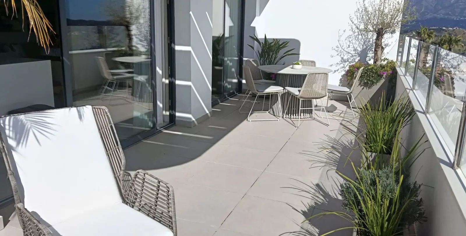 Sale of penthouse in La Cala de Mijas 2