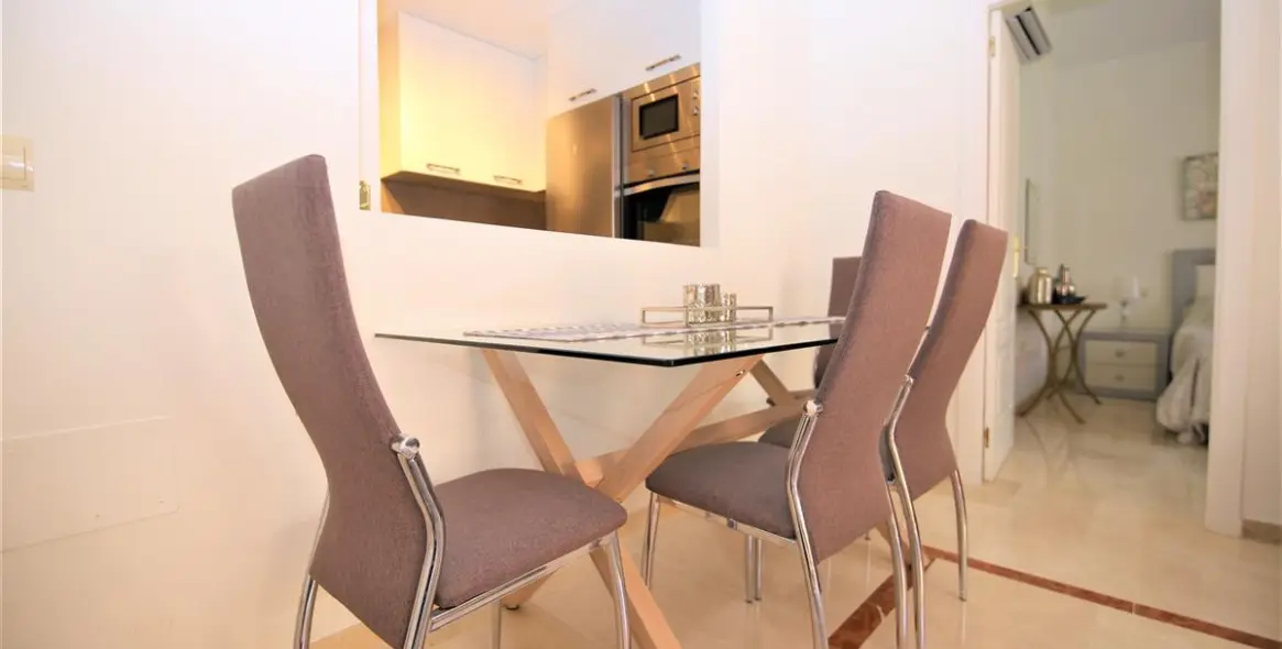 Short-term rent of ground floor apartment in Estepona 6