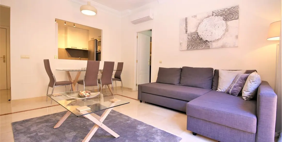 Short-term rent of ground floor apartment in Estepona 9