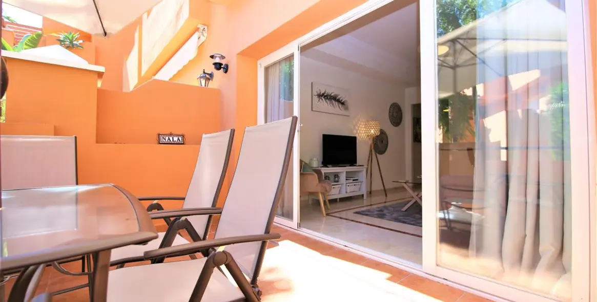 Short-term rent of ground floor apartment in Estepona 18