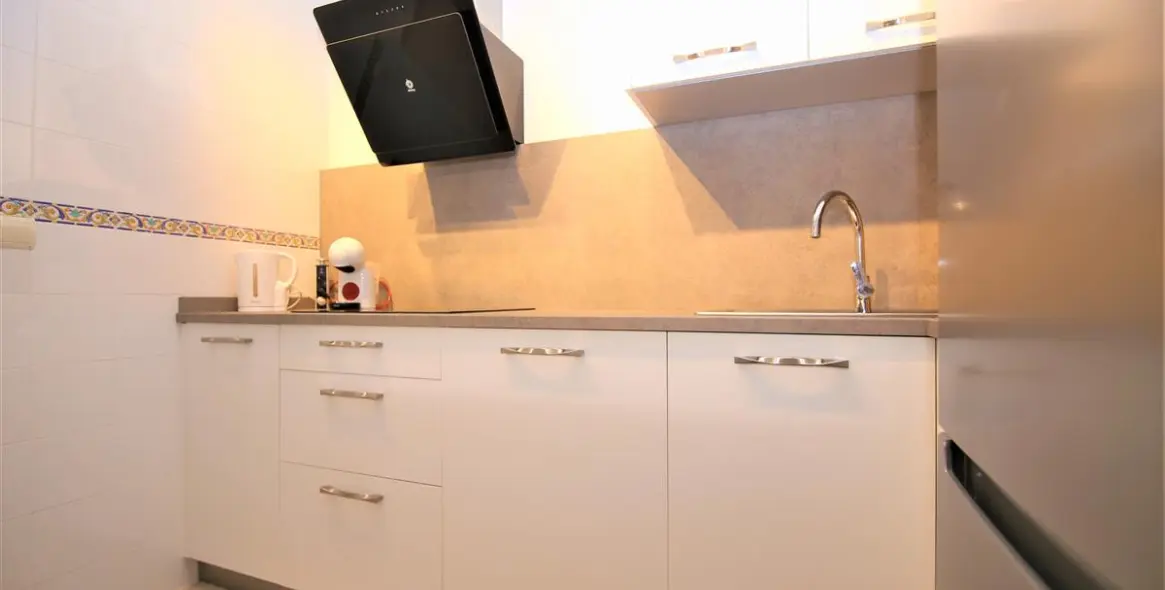 Short-term rent of ground floor apartment in Estepona 19