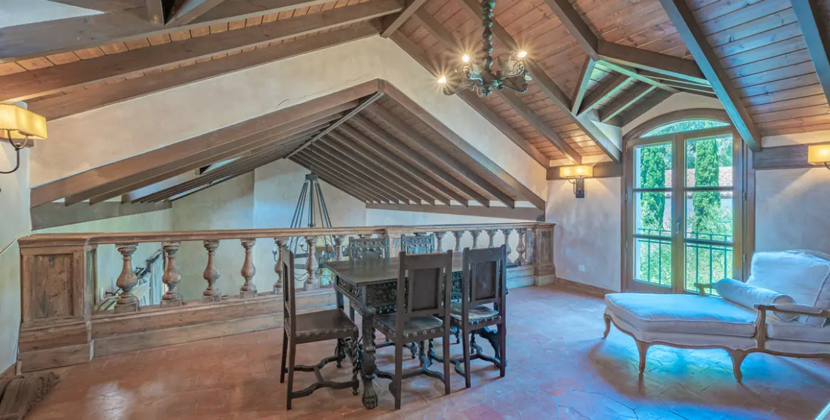 Venta de villa independiente en Estepona 15