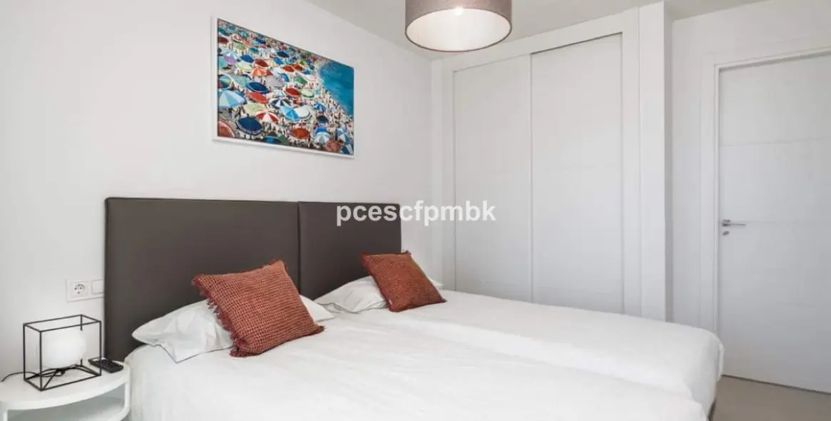 Long-term rent of detached villa in Manilva 5