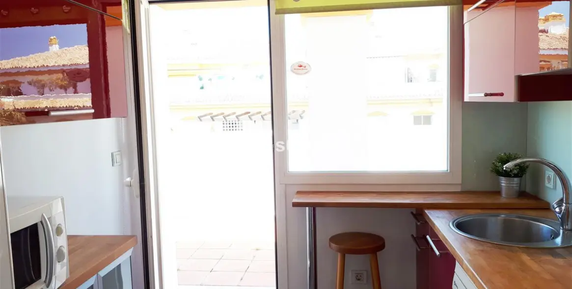 Short-term rent of penthouse in Nueva Andalucía 30