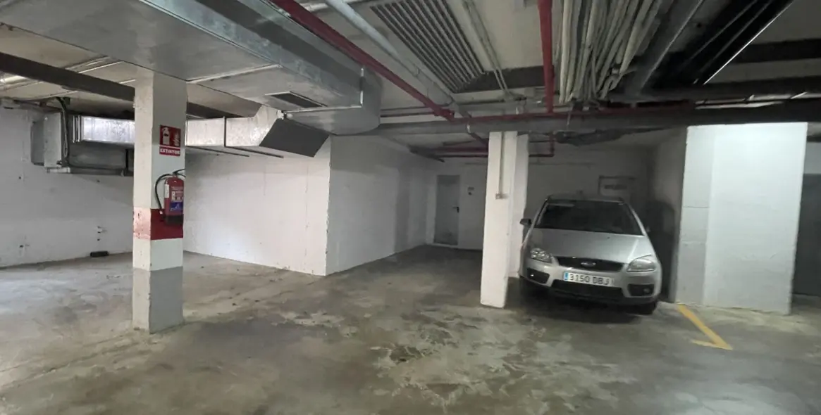 Venta de apartamento en planta media en Marbella 14