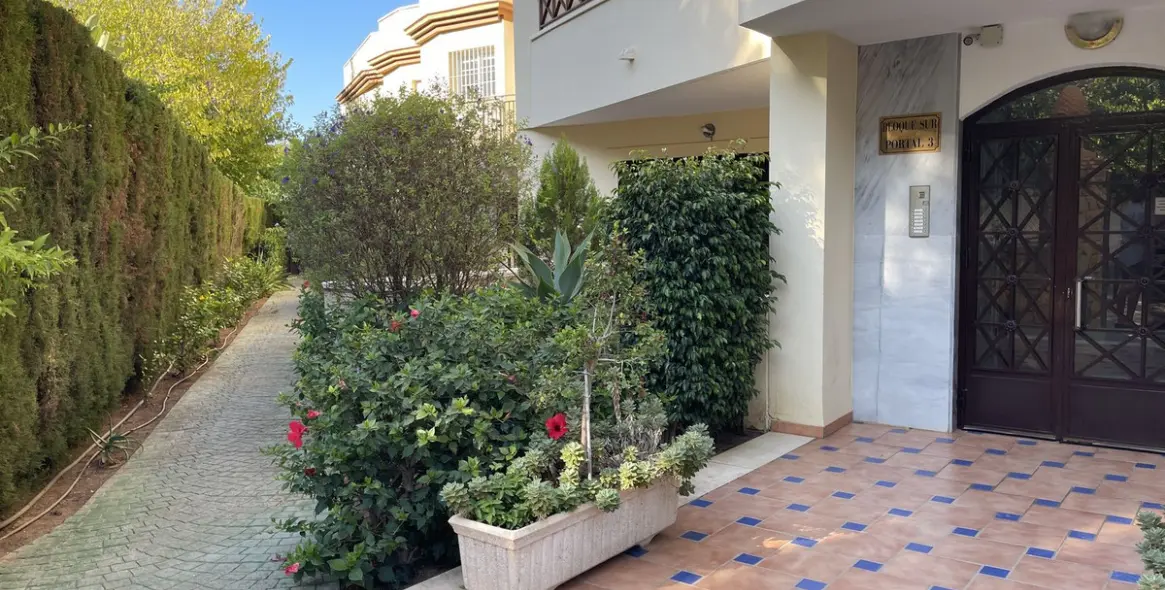 Venta de apartamento en planta media en Marbella 18