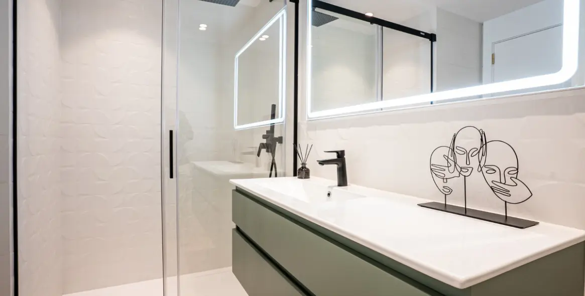 Venta de apartamento en planta media en San Pedro de Alcántara 16